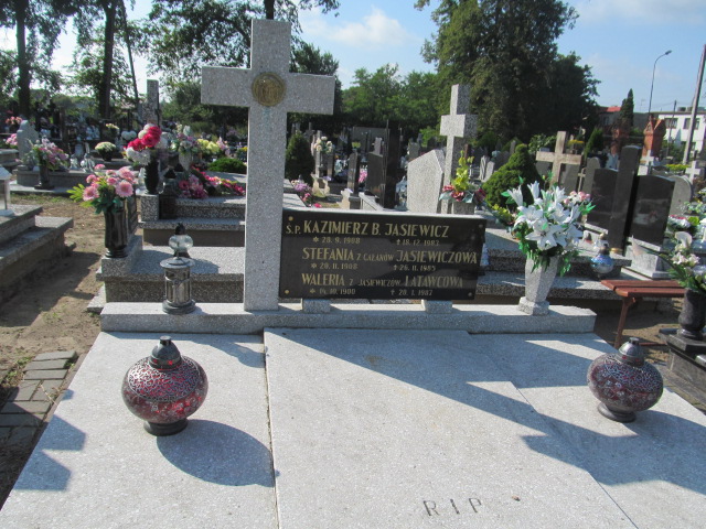 Grób Kazimierz Jasiewicz
