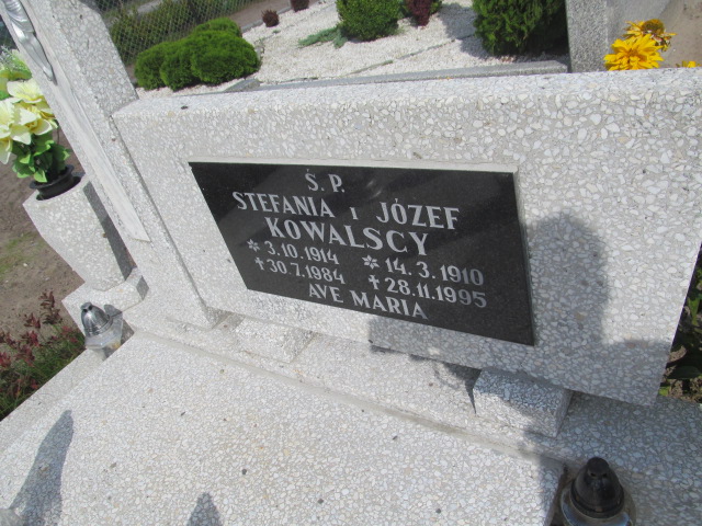 Stefania Kowalska 1914 Gniewkowo - Grobonet - Wyszukiwarka osób pochowanych