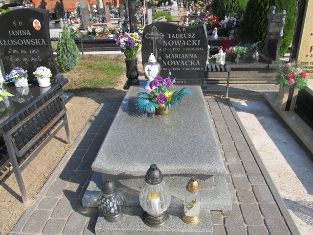 Grób Marianna Nowacka